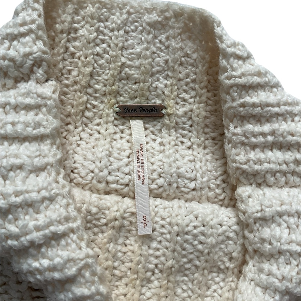 Free People Seasons Change Cable Turtleneck Balloon Sleeve Sweater, S - Picture 9 of 14